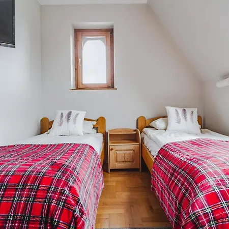 Gontyna Проживание в семье