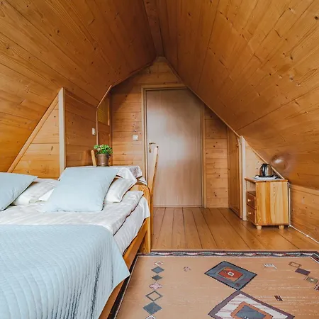 Gontyna Проживание в семье *